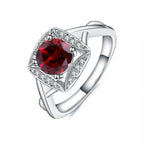 925 Sterling Silver / Garnet / United States | 9