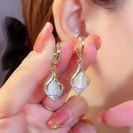 Opulent Opal Floral Dangle Earrings - Elegant Zircon Jewelry for Women, Perfect for Parties and Weddings