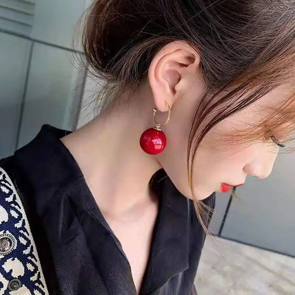 2021 Korean Trendy Elegant Shiny Round White Red Champagne Pearl Hoop Drop Earrings Circle Ball Bead Pendant Dangle Women's Gift