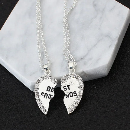 2 Pcs/set Love English Pendant Alloy Ornaments Fashion Best Friends Heart Necklace Good Friends Choker Statement Necklace