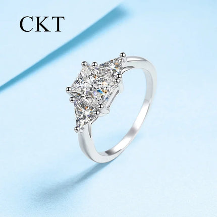 18K White Gold Fashion 3 Carat Moissanite Ring for Women Platinum Pt950 Luxury Ring Diamond Rings Sparkling Wedding Fine Jewelry