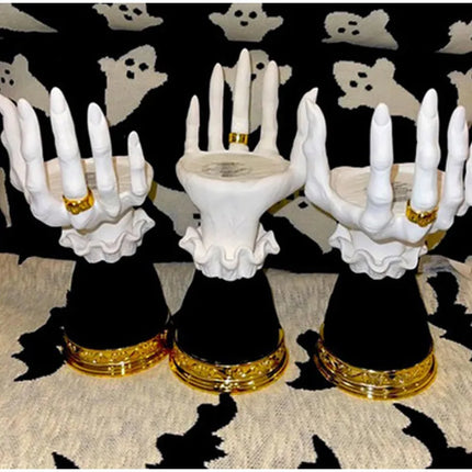 Halloween Decoration Witch Hand Candle Holder Resin Desktop Candlestick Gothic Home Ornaments Horror Art Halloween Props Gift