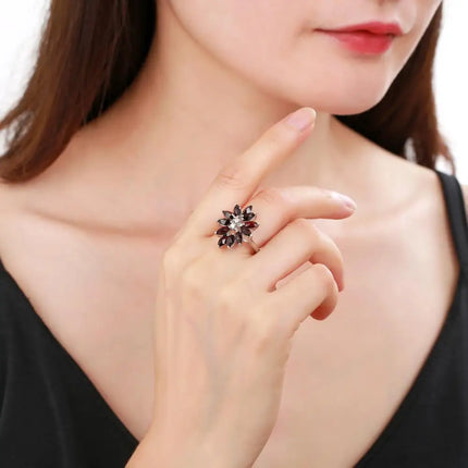 GEM'S BALLET Vintage Cluster Ring Pear Natural Black Garnet Gemstone 925 Sterling Silver Statement Rings for Women