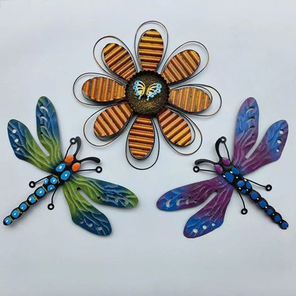 Metal Bee Wall Art Hanging Sculptures Ornaments Home Backyard Garden Yard Iron Art Bee Indoor Outdoor Decorations Statue