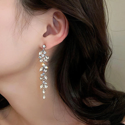 Shiny Crystal Zircon Long Stud Earrings for Women Geometric Hanging Drop Tassel Earring Fashion Party Vintage Pendant Jewelry