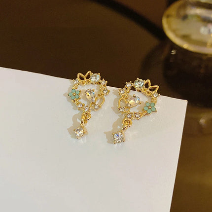 Korean Style Delicate Butterfly Eardrop Stud Earrings - Fashionable Zircon Jewelry for Women and Girls