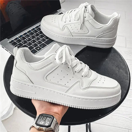 Casual Sneakers 2024 Fashion Leather Men Non-slip Wear-resistant Shoes Women Comfortable Flat Slip-on Couple Shoes Spring Autumn