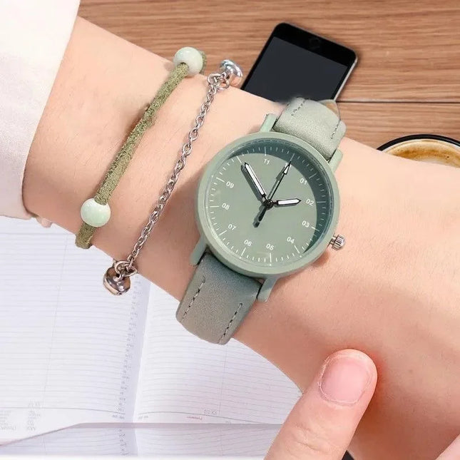 Women's Watch PU Leather Strap Women Quartz Watches Round Dial Retro Bracelet Watch Ladies Girls Wristwatch