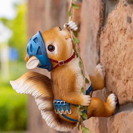 Creative Cartoon Cute Squirrel Climbing Outdoor Garden Courtyard Balcony Kindergarten Pot Plant Pipe Landscape Resin Decorations