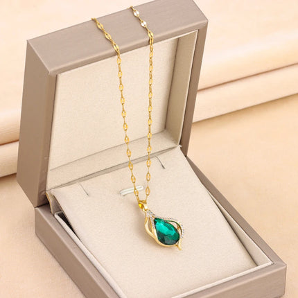 New Vintage Style Light Luxury Green Water Drop Pendant Necklace For Women Trendy Stainless Steel Jewelry Ladies Wedding Jewelry