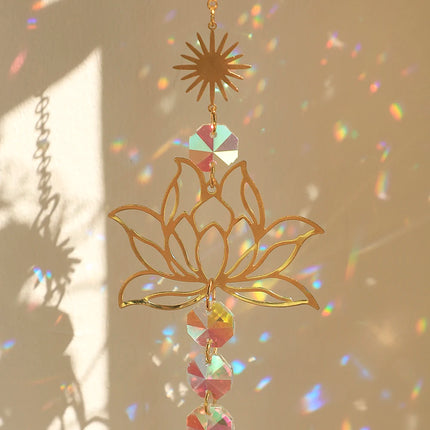 Crystal Sun Catcher Lotus Hanging Suncatcher Rainbow Maker Chakra Light Catcher Stained Glass Window Outdoor Garden Decoration