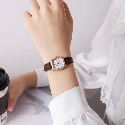 Square Belt Literary Retro Women's Watch Korean Fashion Quartz Watches Versatile Korean Daily Wristwatches Simple Luxury Reloj