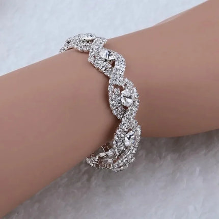 Delysia King Women Elegant Luxury Bracelet Ladies Unlimited Rhinestone Wrist Chain Birthday Party Gifts (color: Silver)