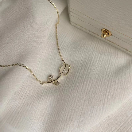 Luxury Fashion Tulip Drop Pendant Necklace for Women Shiny Zircon Accessory Clavicle Chain Necklace Sweet Girl Jewelry Gift 2023