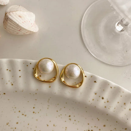 Golden Retro Irregular Stud Earrings - Vintage Fashion Jewelry