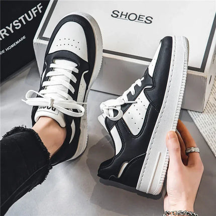 Casual Sneakers 2024 Fashion Leather Men Non-slip Wear-resistant Shoes Women Comfortable Flat Slip-on Couple Shoes Spring Autumn