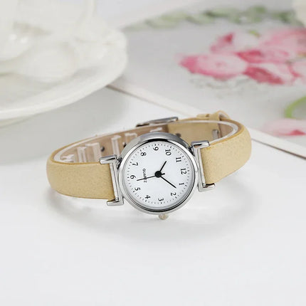 Simple Women Watches Small Dial Quartz Wristwatches Popular Girls Watches Reloj Round Leather Clock Gift Часы Женские Наручные