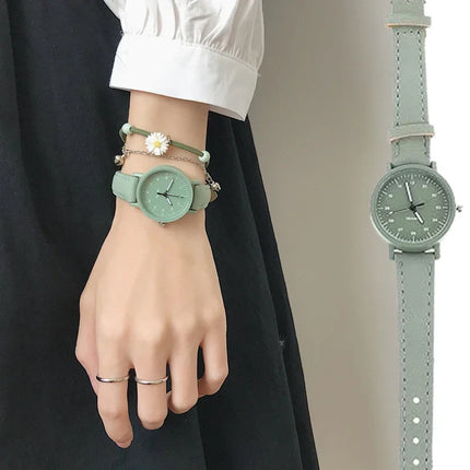 Women's Watch PU Leather Strap Women Quartz Watches Round Dial Retro Bracelet Watch Ladies Girls Wristwatch