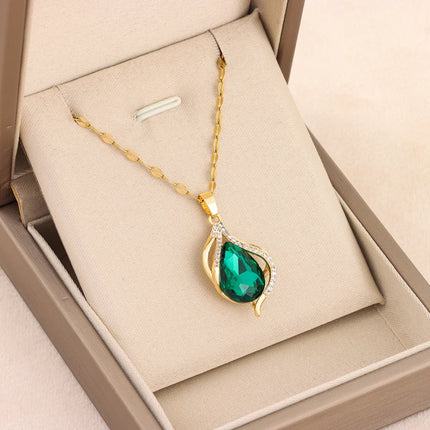 New Vintage Style Light Luxury Green Water Drop Pendant Necklace For Women Trendy Stainless Steel Jewelry Ladies Wedding Jewelry