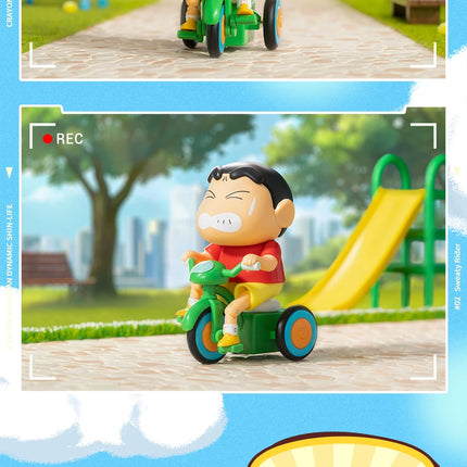 52TOYS BLIND BOX Crayon Shin Chan Dynamic Shin Life, Mystery Box, Collectible Wind-up Toy Desktop Decoration, Gift for Christmas