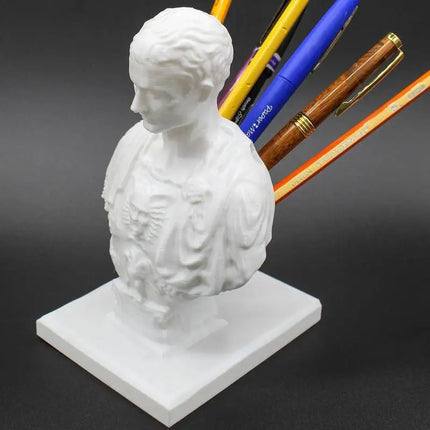 Funny Julius Caesar Pencil Holder Creative synthetic resin Ides Of March Pen Stand Creative Desk Storage Ornaments