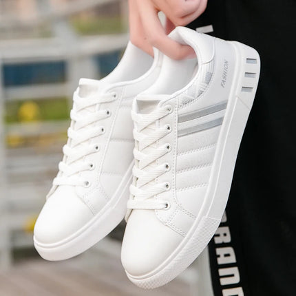 Men's Sneakers White Casual Shoes Men Original Lightweight Luxury Shoes for Men Breathable Flats Men's Sneakers Chaussure Hommes