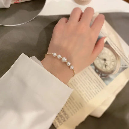 2022Summer Simple Baroque Pearl Bracelet Woman French Personality Fashion High-end Design Bracelet Wedding Jewelry Birthday Gift