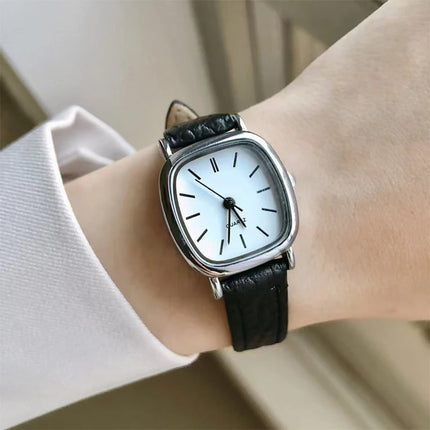 Casual Watch For Women Fashion Leather Watches Antique Simple Ladies Quartz Wristwatches Female Clock Gift Reloj Mujer