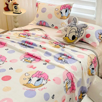 Winnie Bear the Pooh Cartoon Blanket Kawaii Velvet Sheet Home Textile Flannel Soft Warm Throw Bedding Sofa Cover for Girls Gift