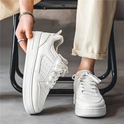 Casual Sneakers 2024 Fashion Leather Men Non-slip Wear-resistant Shoes Women Comfortable Flat Slip-on Couple Shoes Spring Autumn