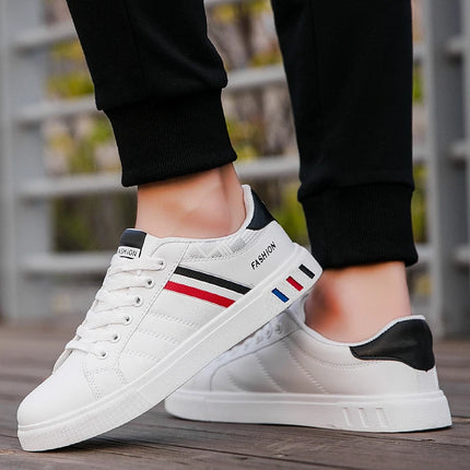 Men's Sneakers White Casual Shoes Men Original Lightweight Luxury Shoes for Men Breathable Flats Men's Sneakers Chaussure Hommes