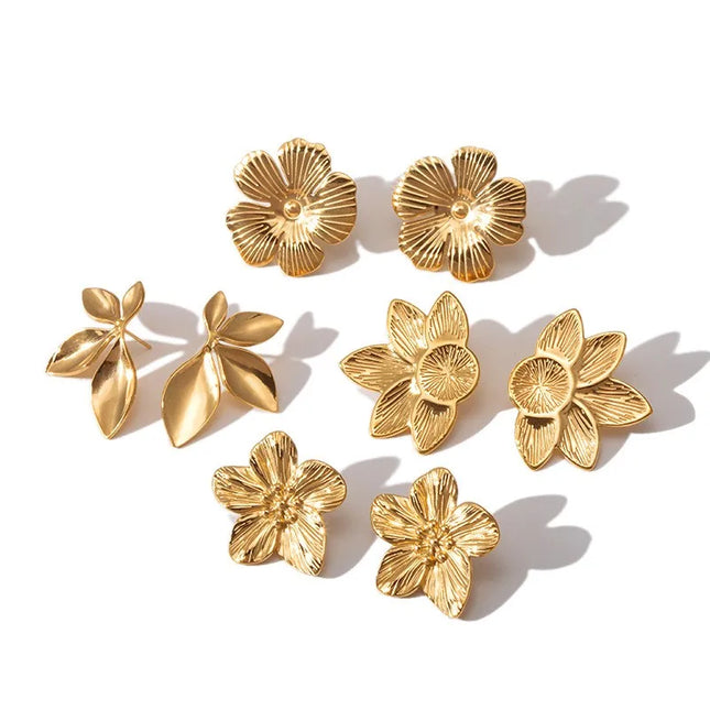 Chic 18k Gold Plated Stainless Steel Floral Stud Earrings