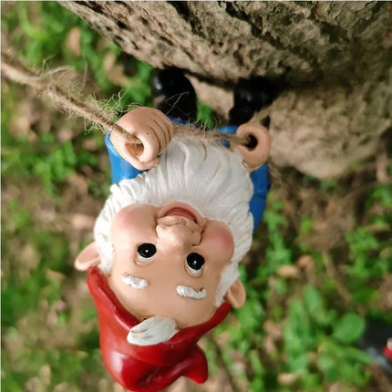 7cm and 12cm Dwarf Tree Climbing Little Man Outdoor Decoration Statue in stock