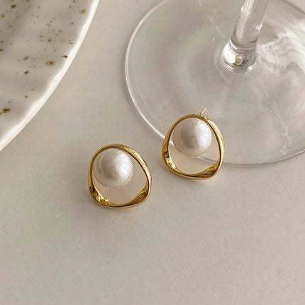 Golden Retro Irregular Stud Earrings - Vintage Fashion Jewelry