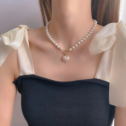 Fashion Heart Shaped Pearl Necklace for Women Crystal Butterfly Beads Pendant Choker Wedding Party Vintage Korean Jewelry Gifts